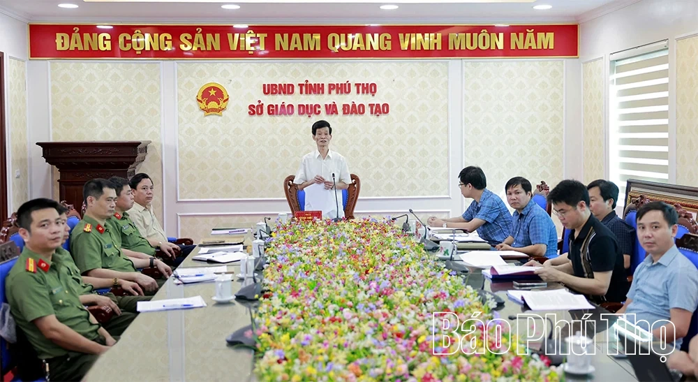Hơn 7.000 cán bộ, giáo viên tham gia tập huấn nghiệp vụ coi thi tốt nghiệp THPT