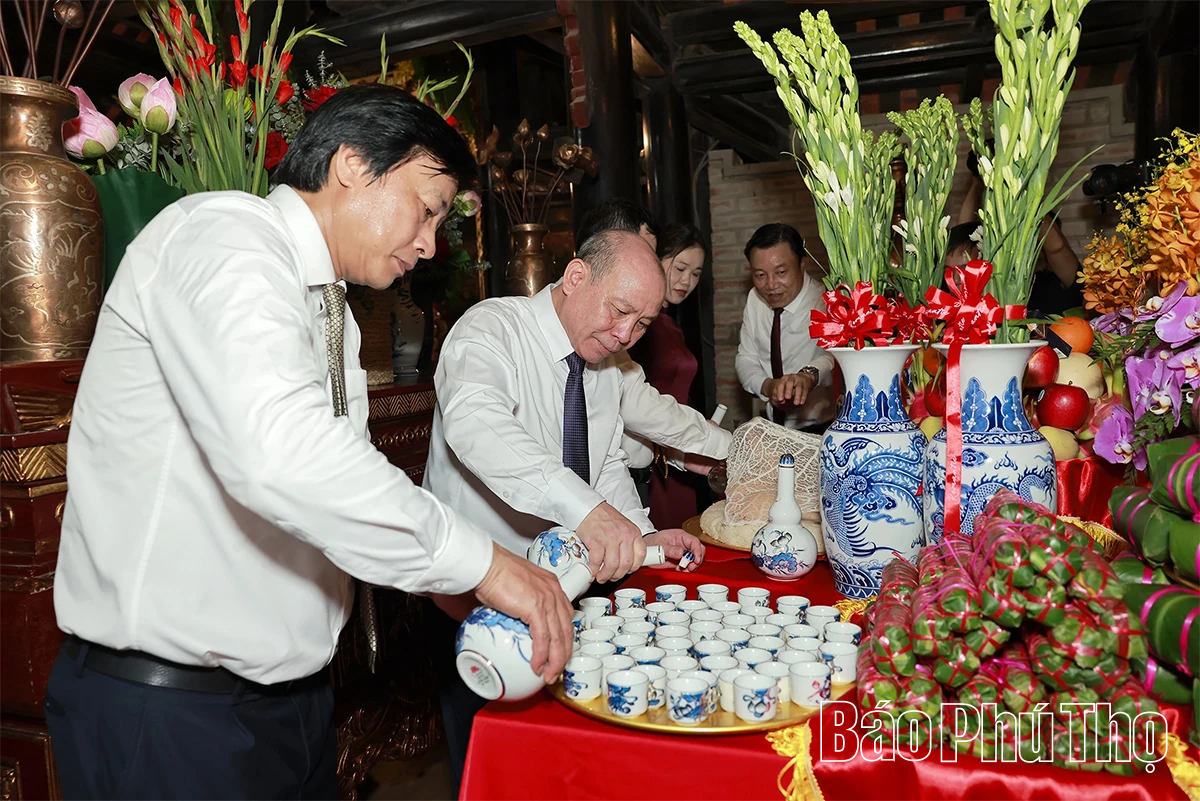 Lễ dâng hương tưởng niệm Tổ Mẫu Âu Cơ năm Bính Ngọ 2026
