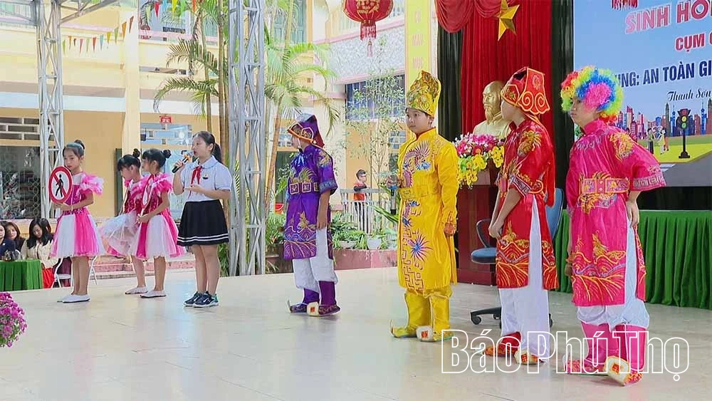 Tổ chức sinh hoạt chuy&ecirc;n đề về ATGT, gi&aacute;o dục kỹ năng c&ocirc;ng d&acirc;n số