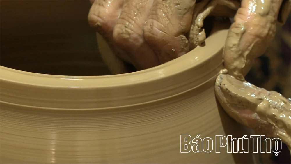 Hương Canh - hơi thở của đất