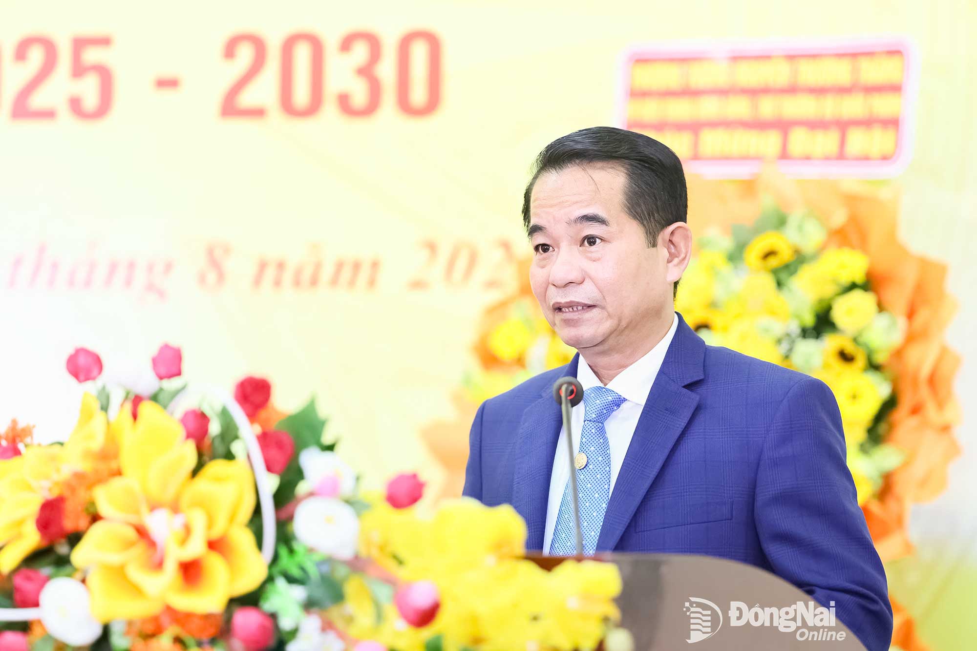 Đồng chí Thái Bảo, Phó Bí thư Tỉnh ủy, Trưởng ban Tổ chức Tỉnh ủy, Bí thư Đảng ủy các cơ quan Đảng tỉnh Đồng Nai phát biểu chỉ đạo tại đại hội. Ảnh: Công Nghĩa