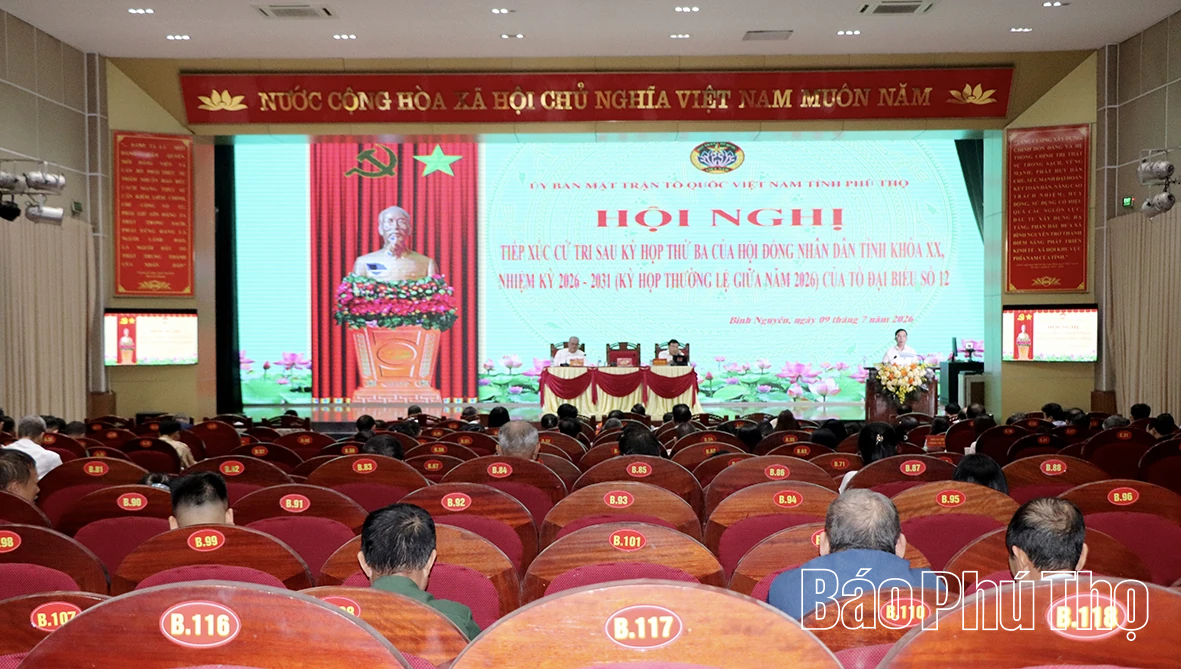Tổ đại biểu số 12 HĐND tỉnh tiếp xúc cử tri sau Kỳ họp thứ Ba