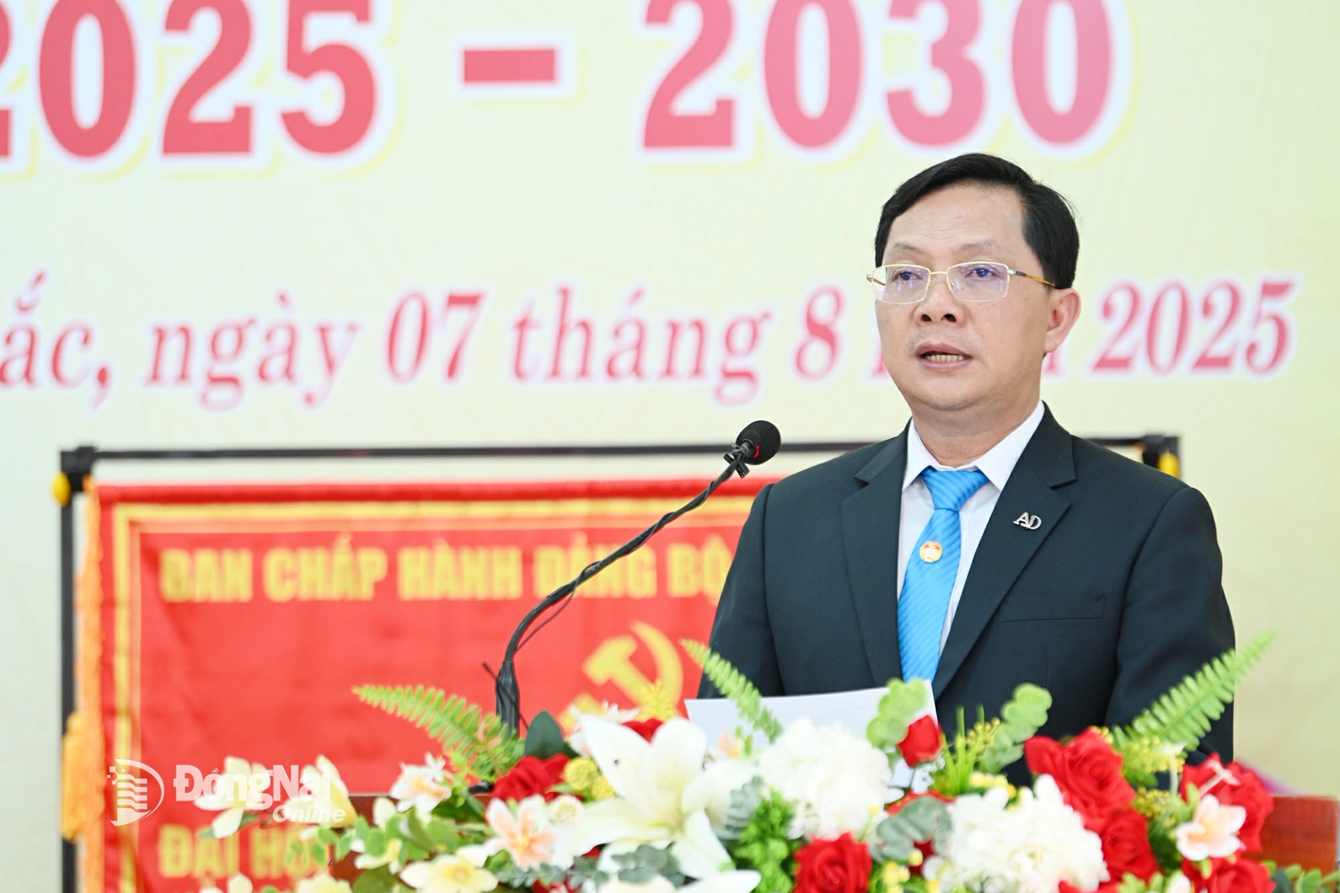 Đồng chí Hà Anh Dũng, Ủy viên Ban Thường vụ Tỉnh ủy, Phó Chủ tịch Thường trực Ủy ban MTTQ Việt Nam tỉnh Đồng Nai phát biểu chỉ đạo đại hội. Ảnh: Hoàng Vũ