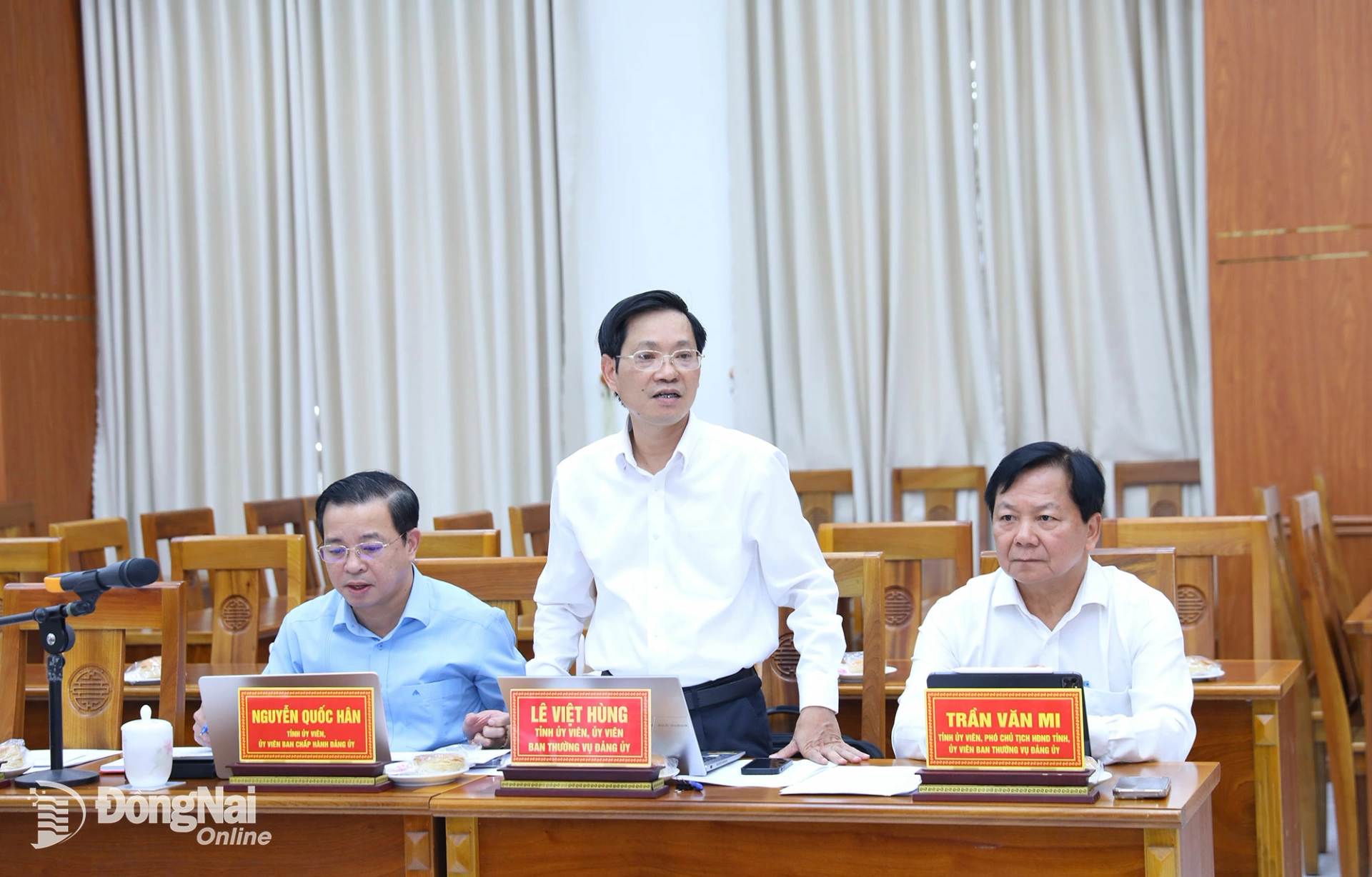 C&aacute;c đại biểu thảo luận tại hội nghị. Ảnh: Huy Anh  