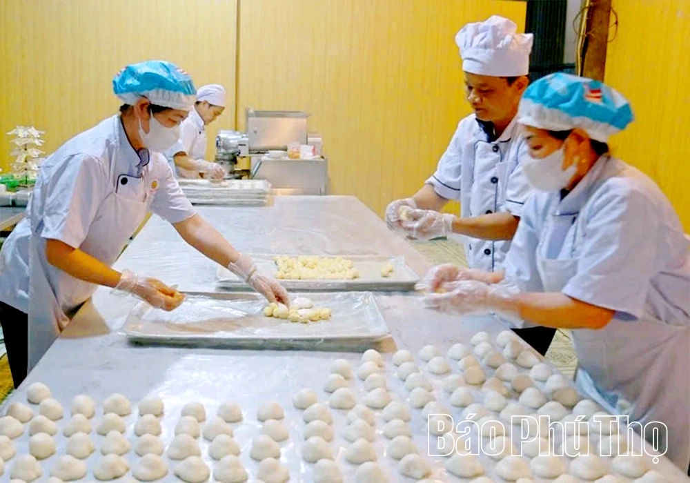 B&aacute;nh giầy Lang Li&ecirc;u - thảo thơm từ đất mẹ