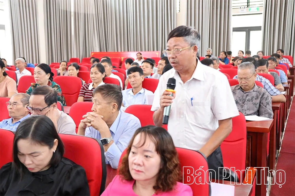 Tổ đại biểu số 13 HĐND tỉnh tiếp xúc cử tri xã Xuân Lãng và Bình Xuyên