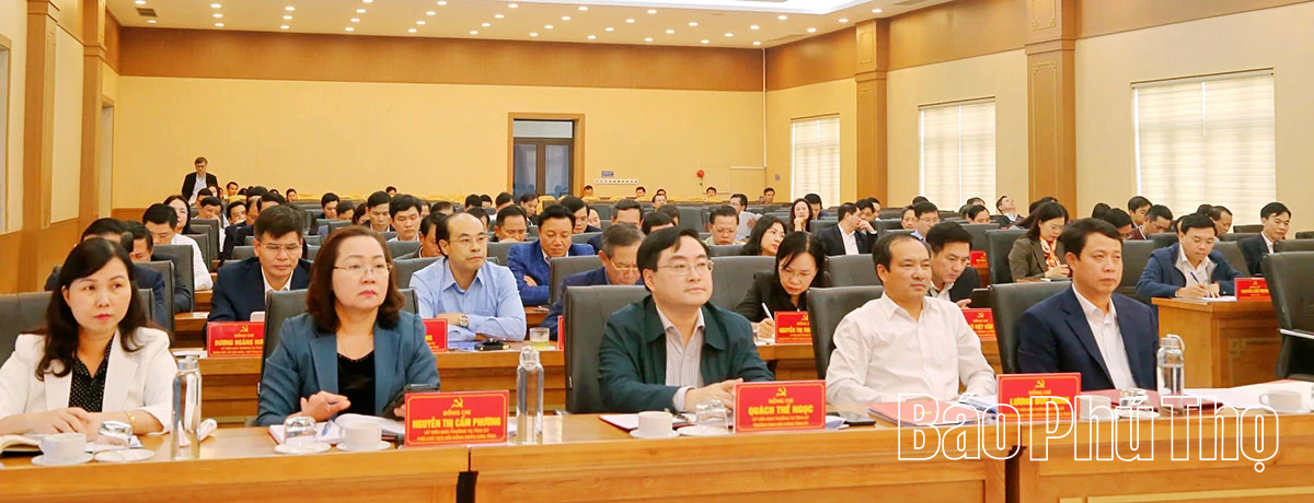 Phấn đấu hoàn thành các chỉ tiêu kinh tế - xã hội năm 2025 đạt kết quả cao