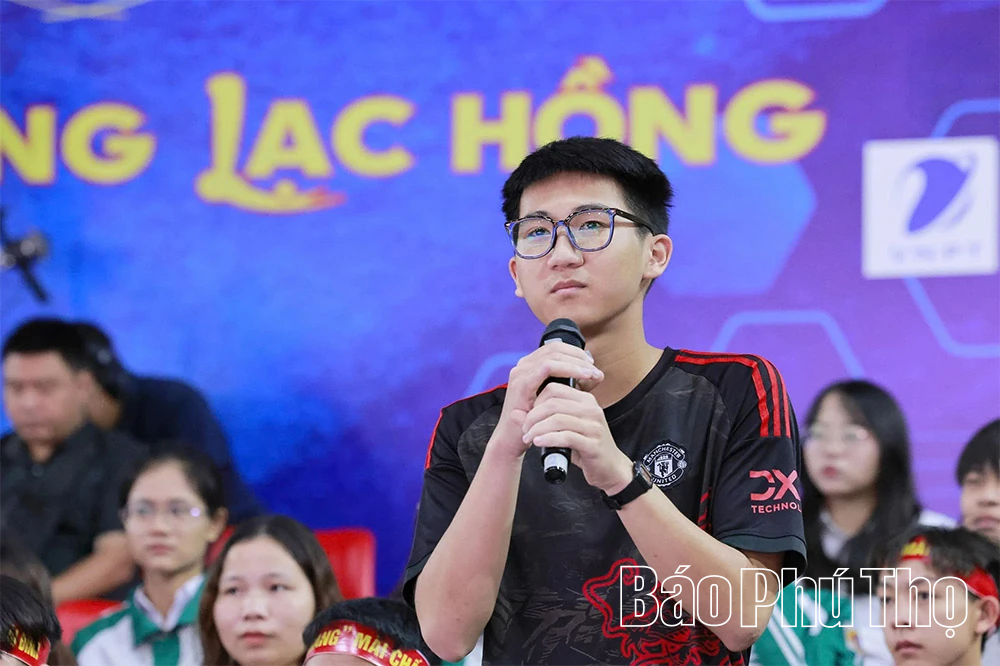 Khát vọng Lạc Hồng: Tiến về phía trước