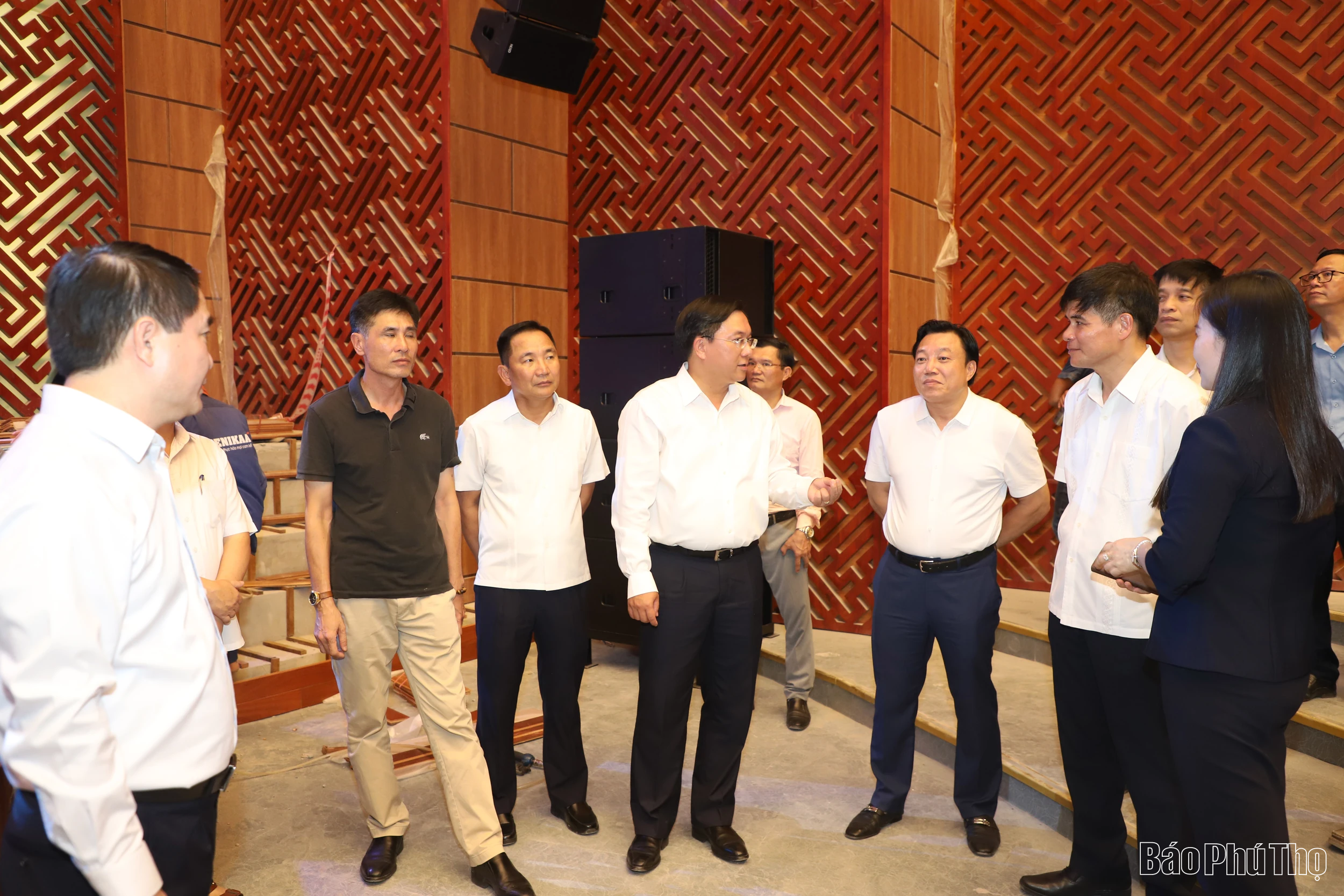 Bảo đảm các điều kiện để khánh thành Nhà văn hóa nghệ thuật tỉnh vào ngày 19/8