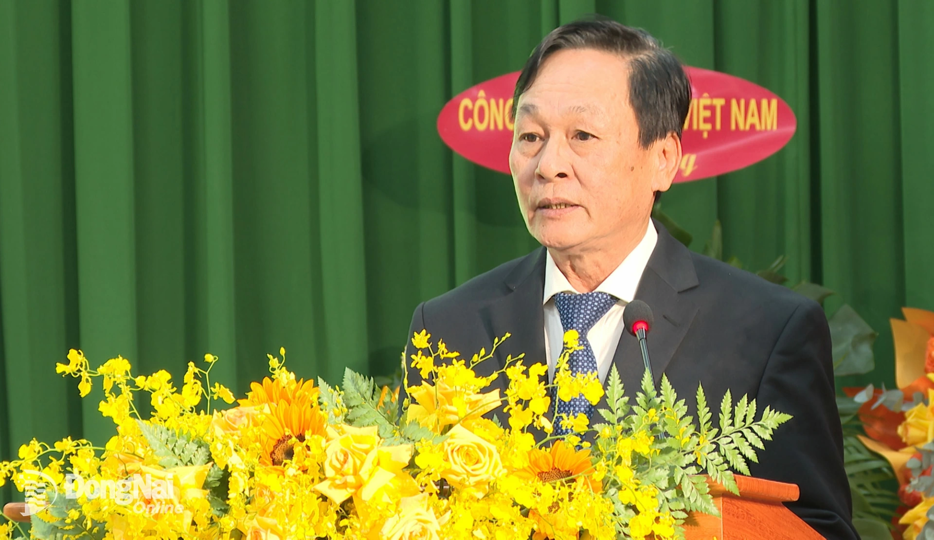 Ông Trần Thanh Phụng, Phó Tổng giám đốc Tập đoàn Công nghiệp Cao su Việt Nam phát biểu tại hội nghị. Ảnh: Thanh Lâm