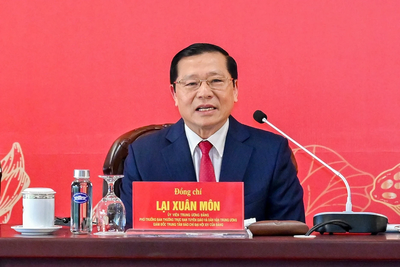 Bồi đắp niềm tin v&agrave; kh&aacute;t vọng ph&aacute;t triển đất nước phồn vinh, văn minh, hạnh ph&uacute;c