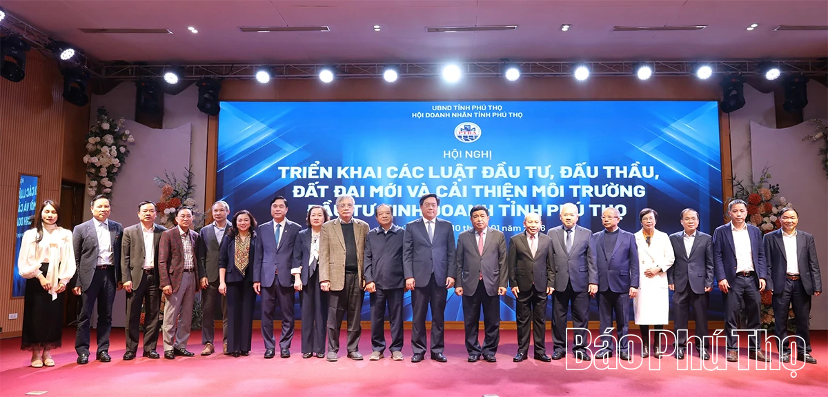 Triển khai c&aacute;c luật mới về đầu tư, đấu thầu, đất đai v&agrave; cải thiện m&ocirc;i trường đầu tư kinh doanh