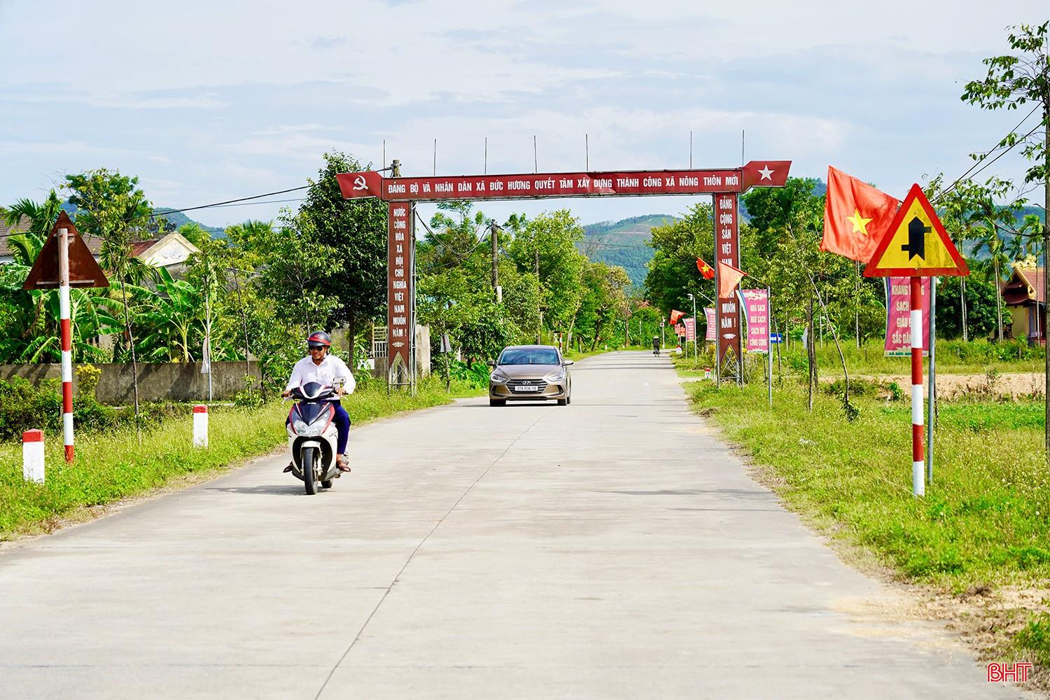 Hệ thống cơ sở hạ tầng xã Thượng Đức không ngừng được nâng chất, chỉnh trang. Hệ thống cơ sở hạ tầng xã Thượng Đức không ngừng được nâng chất, chỉnh trang.