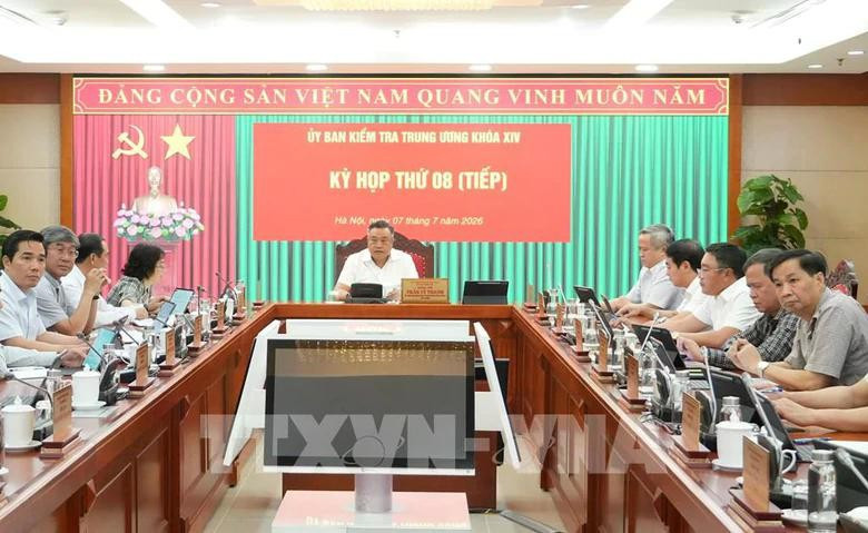 180911-ky-hop-thu-8-uy-ban-kiem-tra-trung-uong-17834281041331461120793.jpg