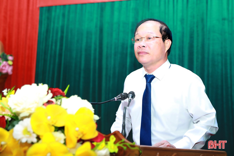 Bí thư Đảng uỷ phường Sông Trí Nguyễn Hoài Sơn kết luận tại hội nghị. bqbht_br_ag7a0726.jpg