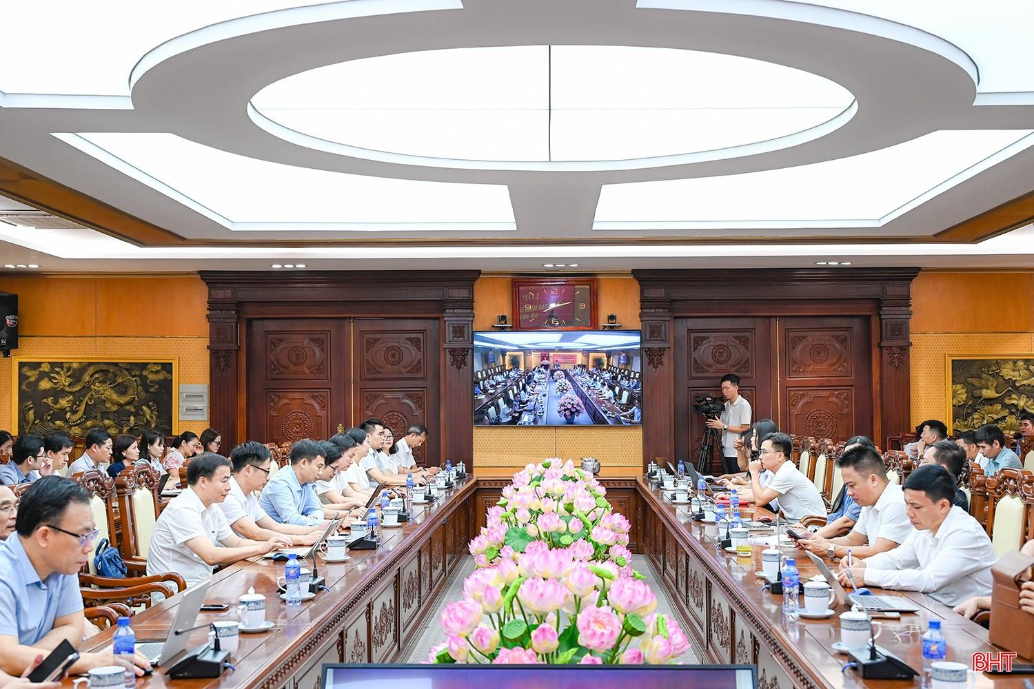 Điểm cầu tại Tỉnh ủy Hà Tĩnh.