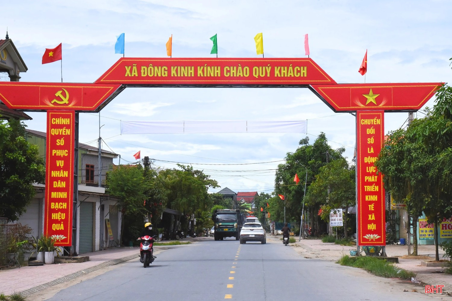 bqbht_br_emag-ntm-chinh-mau-anh-8.png