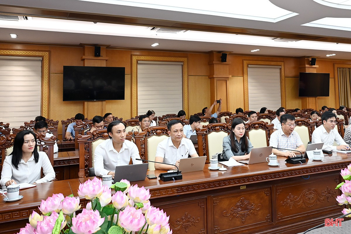Đại biểu dự hội nghị.