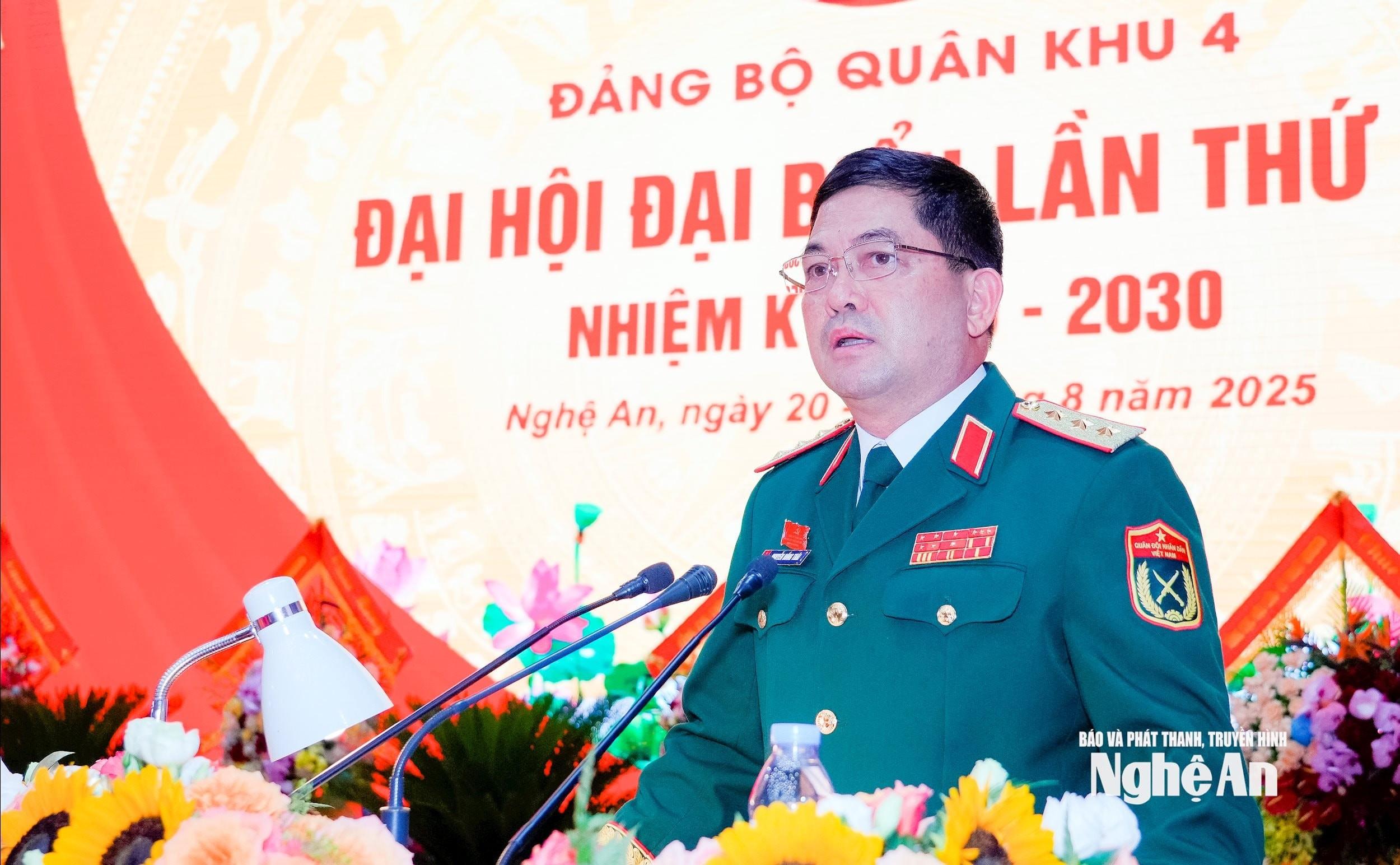 Thượng tướng Nguyễn Hồng Thái - Ủy viên Ban Chấp hành Trung ương Đảng, Ủy viên Quân uỷ Trung ương, Thứ trưởng Bộ Quốc phòng phát biểu chỉ đạo Đại hội.