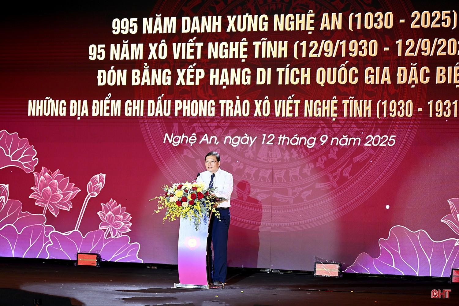 Đồng chí Lê Hồng Vinh - Phó Bí thư Tỉnh ủy, Chủ tịch UBND tỉnh Nghệ An trình bày diễn văn. bqbht_br_dsdc-5273.jpg