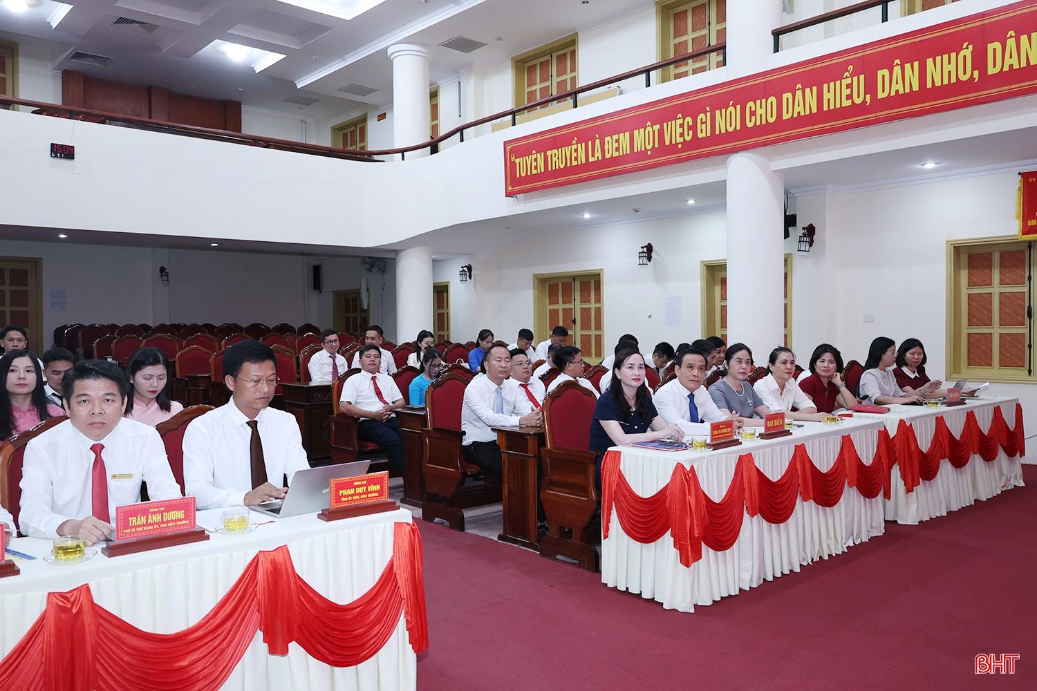 bqbht_br_chinh-tri-1.jpg
