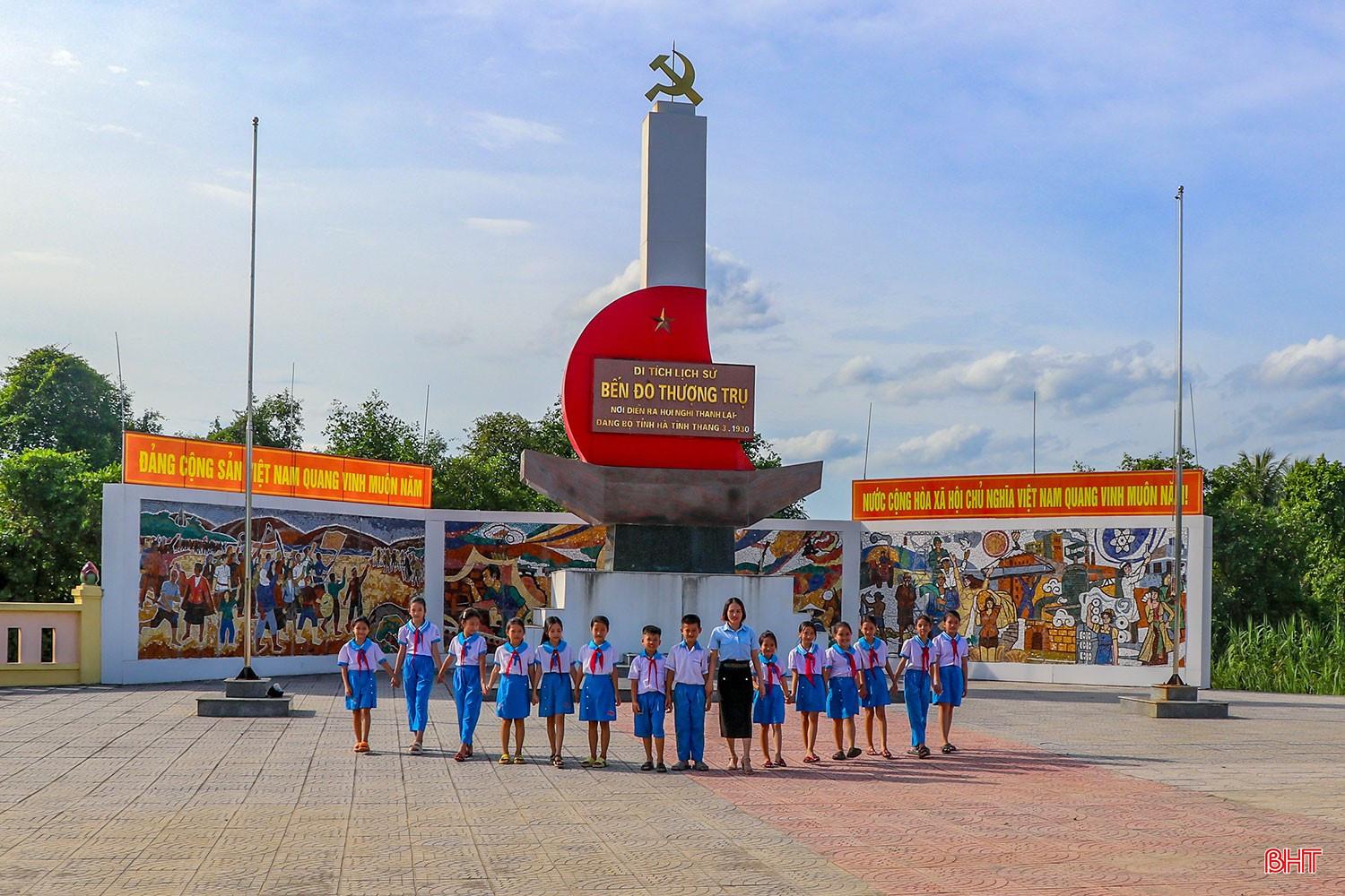 Truyền thống của vùng quê cách mạng, sức mạnh đoàn kết của cả hệ thống chính trị là hành trang để xã Can Lộc vươn lên thực hiện các mục tiêu, nhiệm vụ mới. bqbht_br_7.jpg