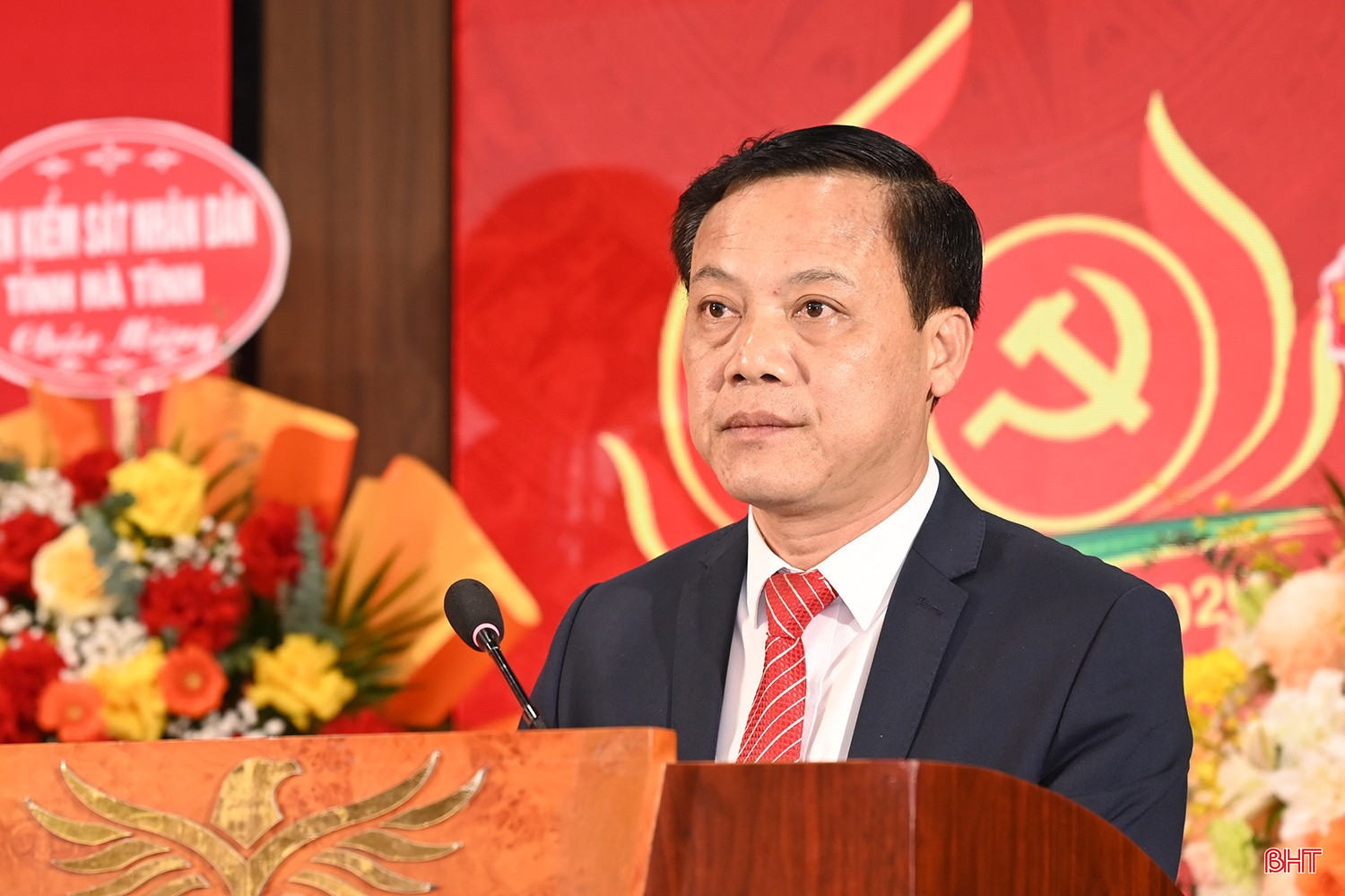 Ph&oacute; Trưởng ban Nội ch&iacute;nh Tỉnh ủy Nguyễn Văn Khoa ph&aacute;t biểu tại buổi gặp mặt.