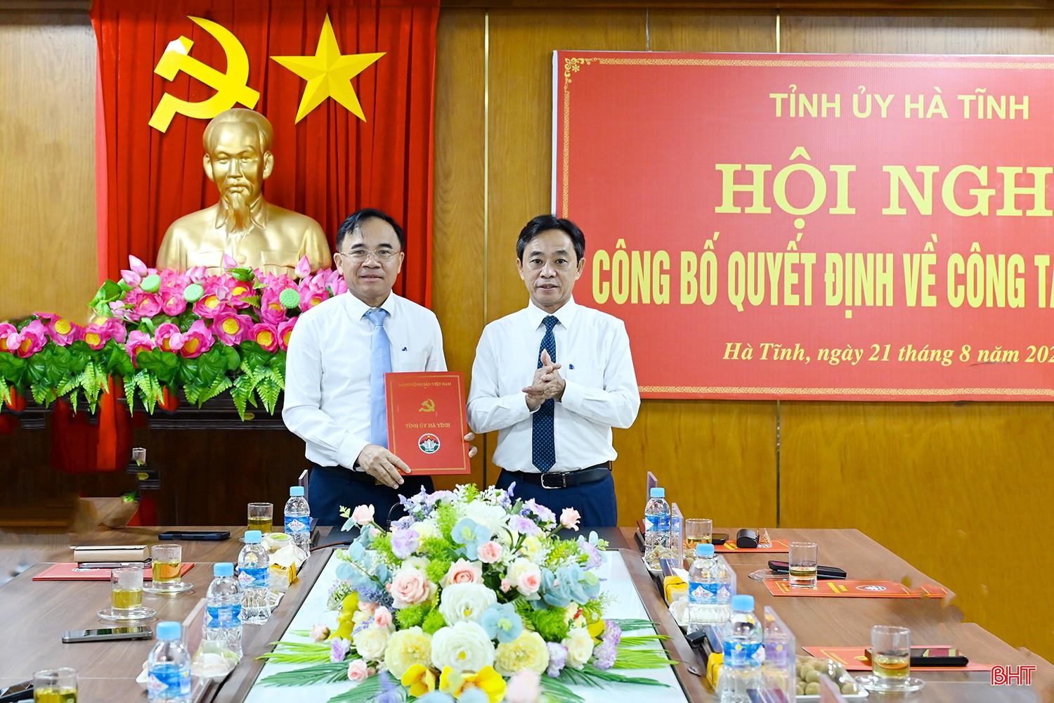... và đồng chí Bùi Quang Hoàn.