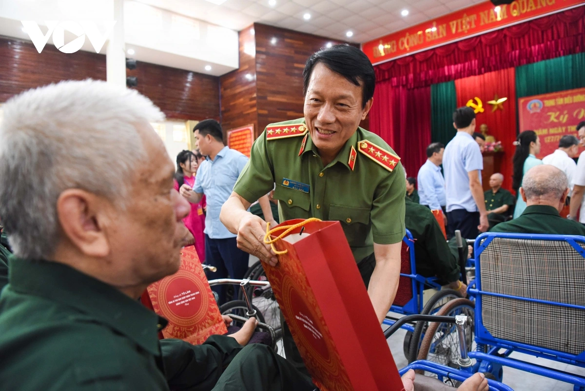 tong bi thu to lam tham trung tam dieu duong thuong binh thuan thanh, bac ninh hinh anh 6