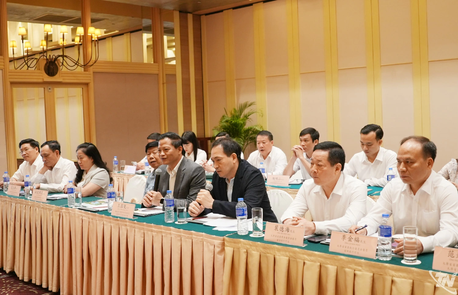 Đồng chí Vương Quốc Tuấn, Ủy viên Ban Chấp hành Trung ương Đảng, Phó Bí thư Tỉnh ủy, Chủ tịch UBND tỉnh Thái Nguyên phát biểu tại buổi làm việc.