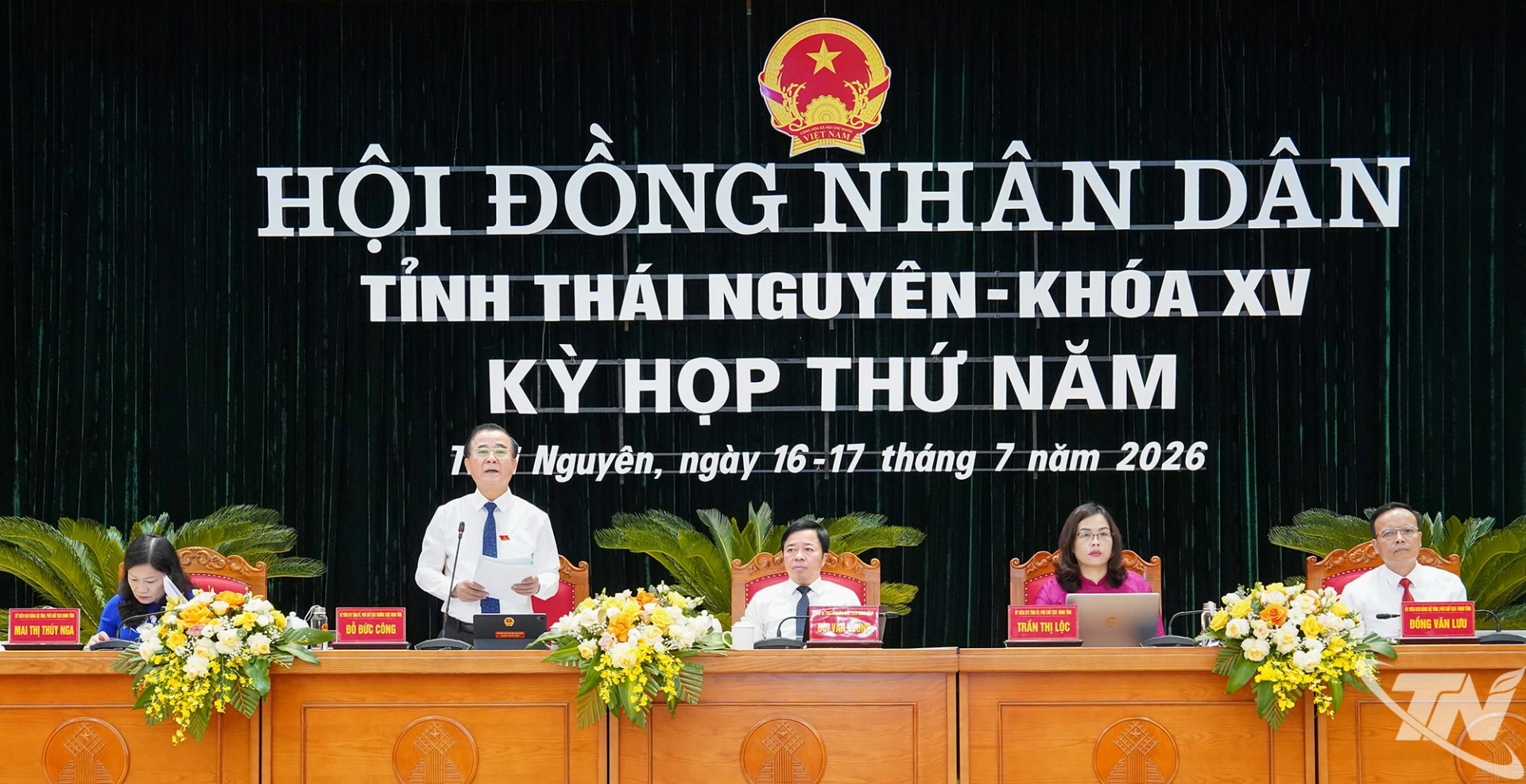 Thường trực HĐND tỉnh Thái Nguyên điều hành Kỳ họp.