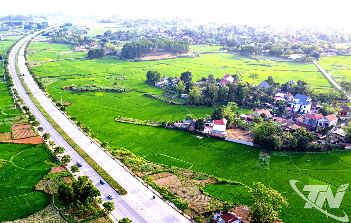 Trong tiến trình xây dựng nông thôn mới, được sự quan tâm đầu tư của Nhà nước và sự chung tay của nhân dân, diện mạo nông thôn trên địa bàn tỉnh Thái Nguyên đã có những bước chuyển biến rõ rệt.