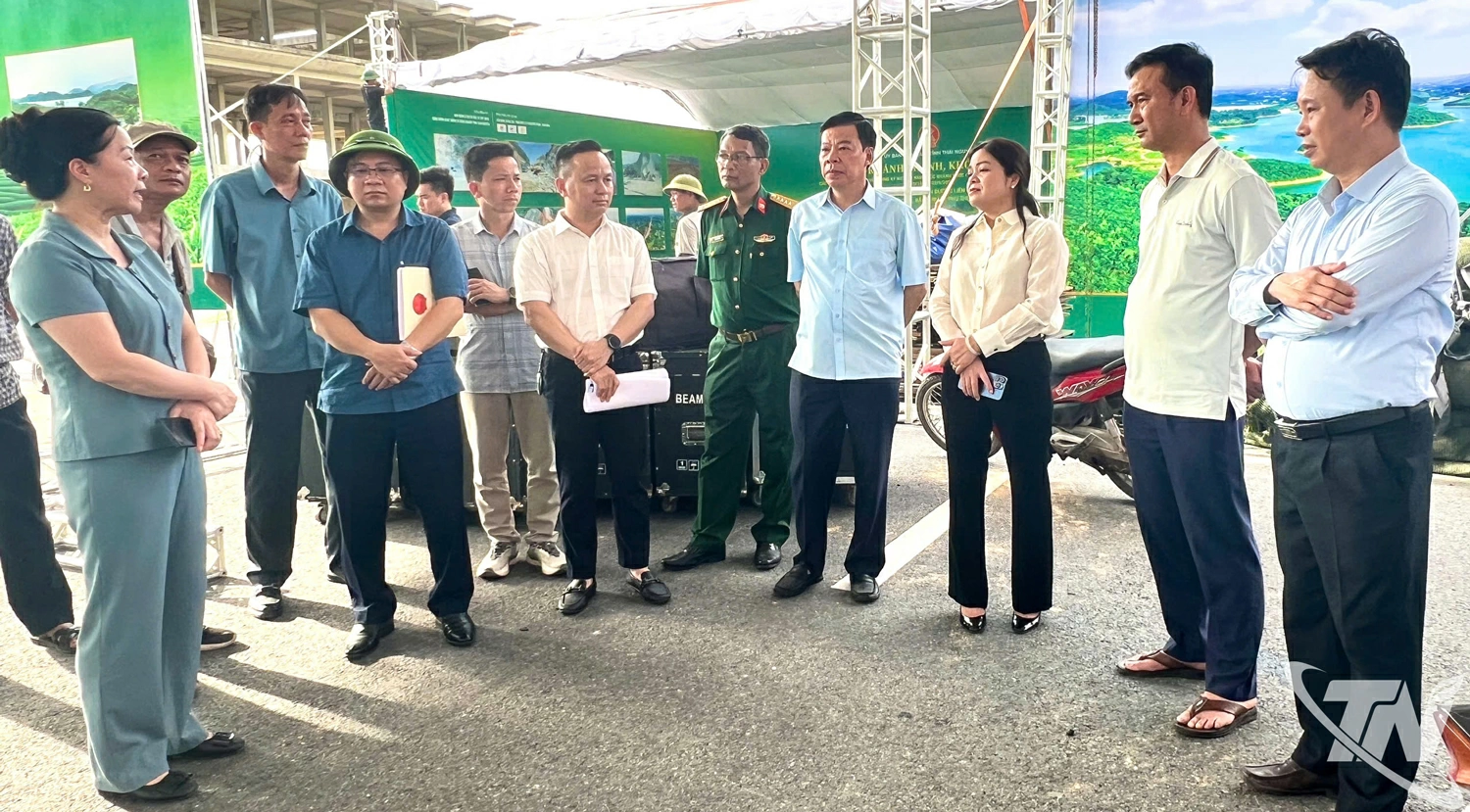 Đồng chí Nguyễn Thị Loan, Phó Chủ tịch UBND tỉnh kiểm tra