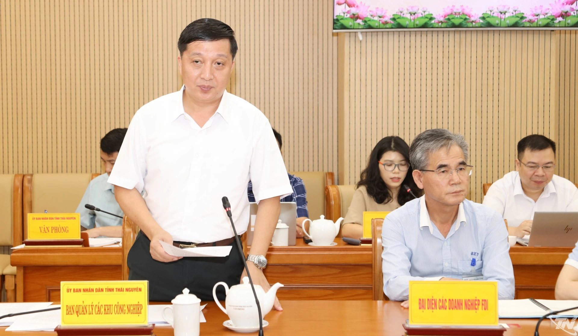 Đại diện