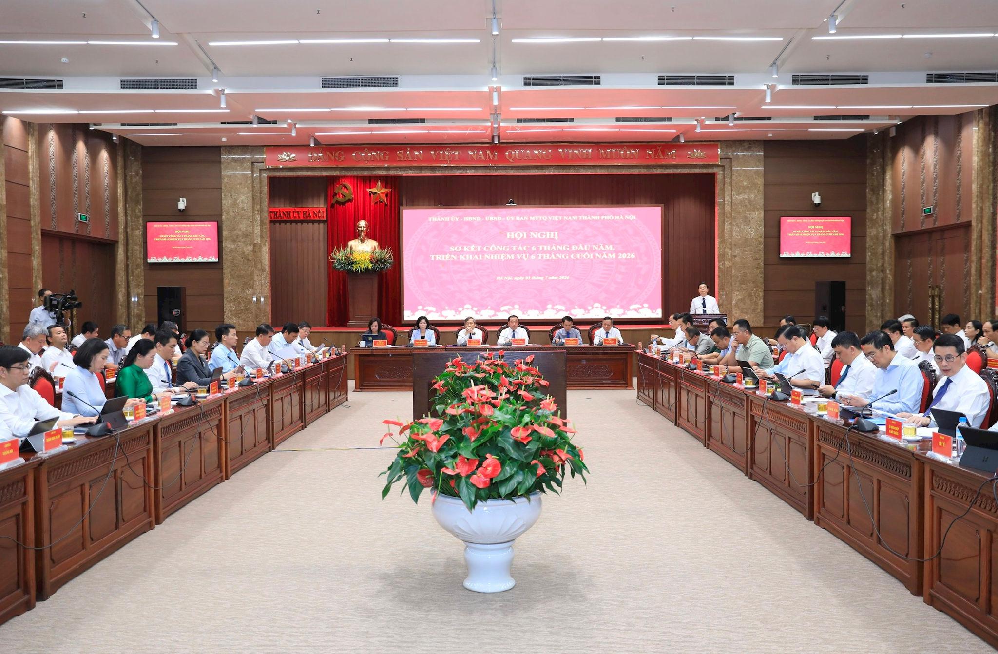 Quang cảnh hội nghị. Ảnh Quang Thái