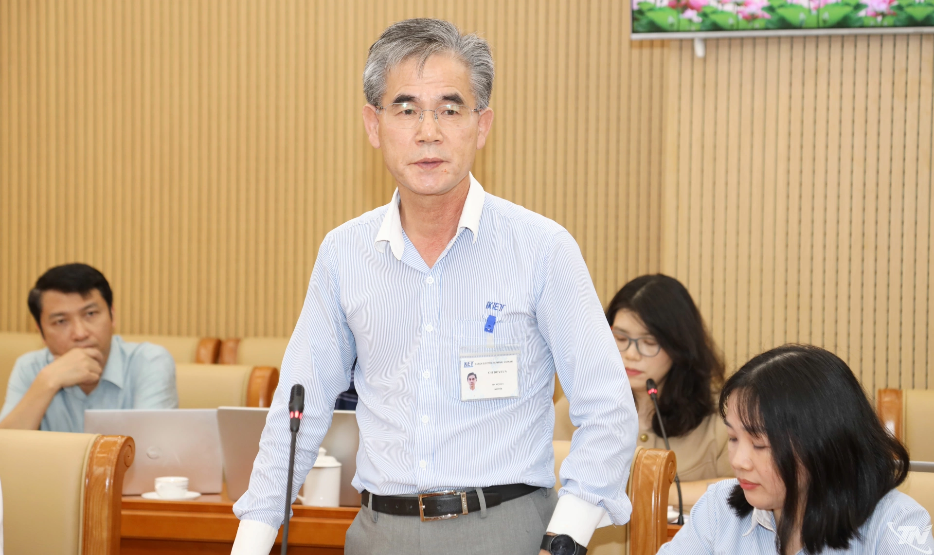 Đại diện doanh nghiệp Hàn Quốc phát biểu tại buổi gặp mặt.