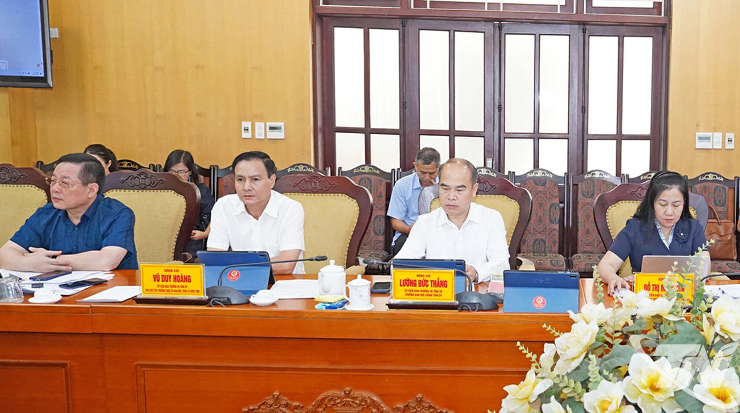 Các đại biểu dự Hội nghị.
