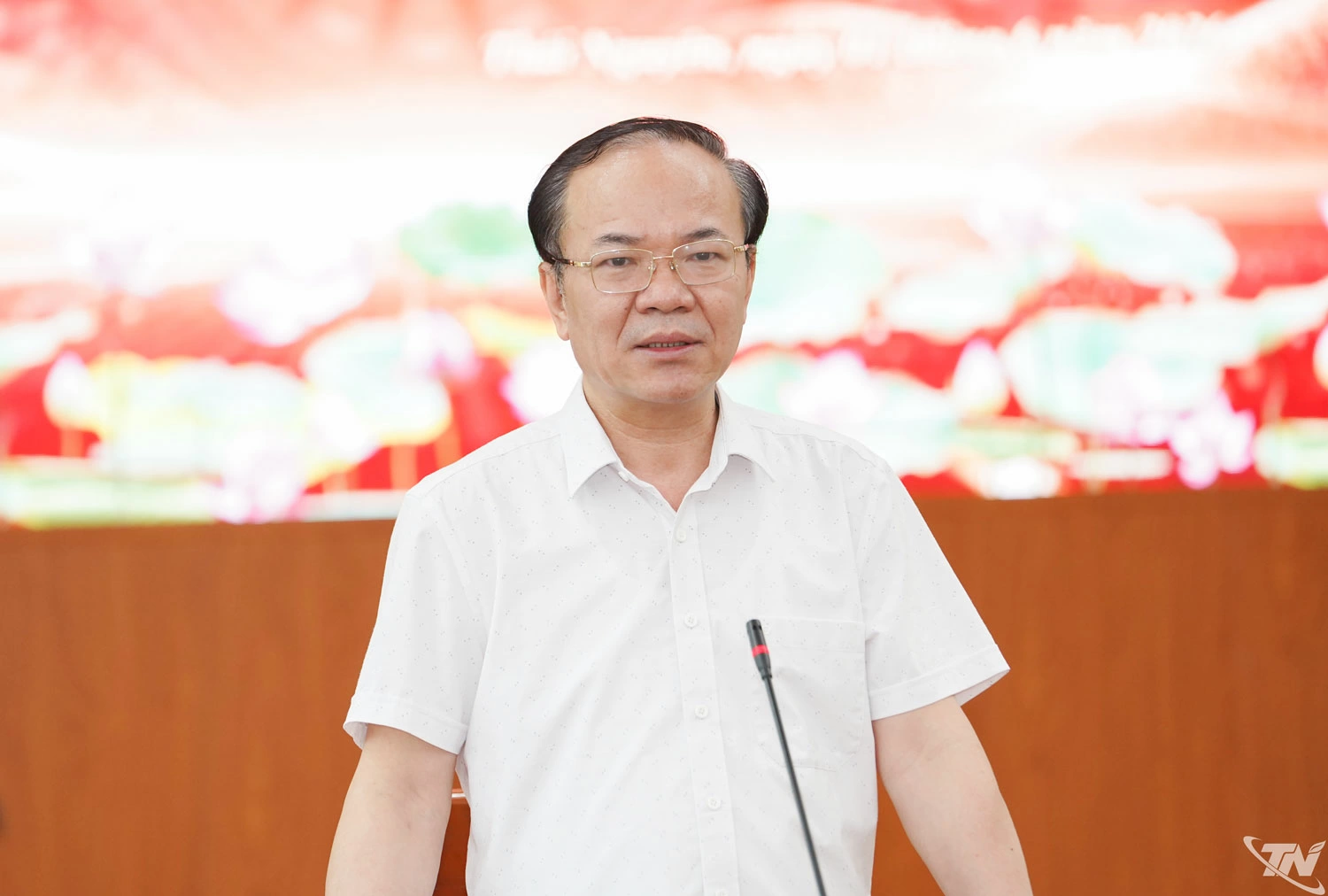 Đồng chí Đỗ Xuân Hòa, Giám đốc Báo và Phát thanh, Truyền hình Thái Nguyên phát biểu tại Hội nghị