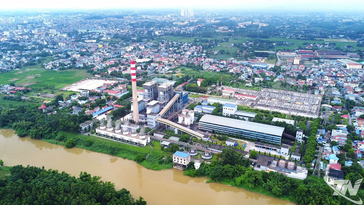 Mô hình “Nhà máy công viên” với tiêu chí sáng - xanh - sạch - đẹp ở Công ty nhiệt điện Cao Ngạn. Ảnh: Xuân Lộc