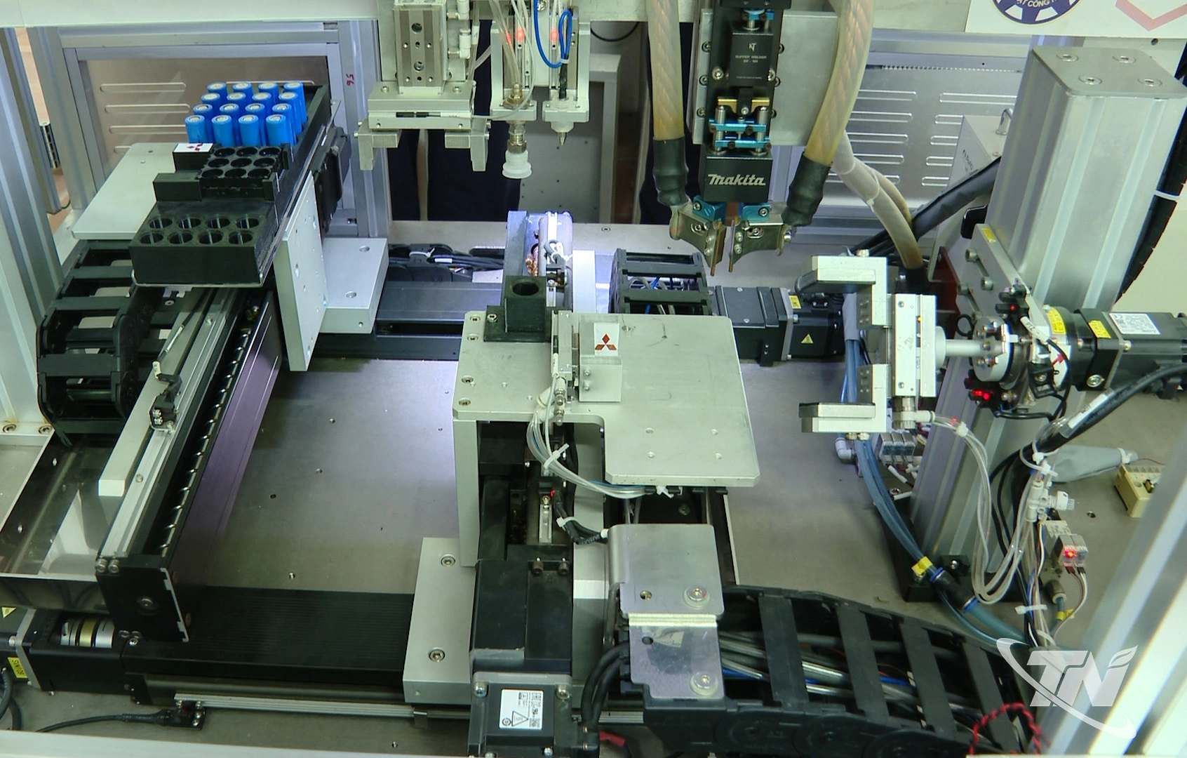   Đề tài chế tạo Máy hàn cell pin lithium ion tự động của Trường Đại học Kỹ thuật Công nghiệp