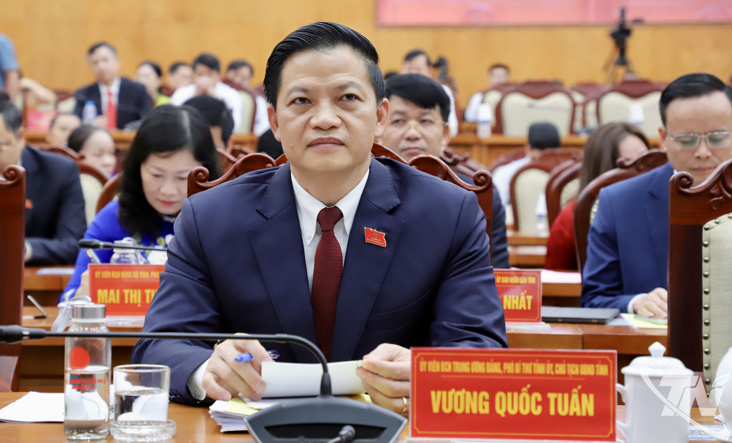 Đồng chí Vương Quốc Tuấn, Ủy viên Ban Chấp hành Trung ương Đảng, Phó Bí thư Tỉnh ủy, Chủ tịch UBND tỉnh khóa XIV dự Kỳ họp.