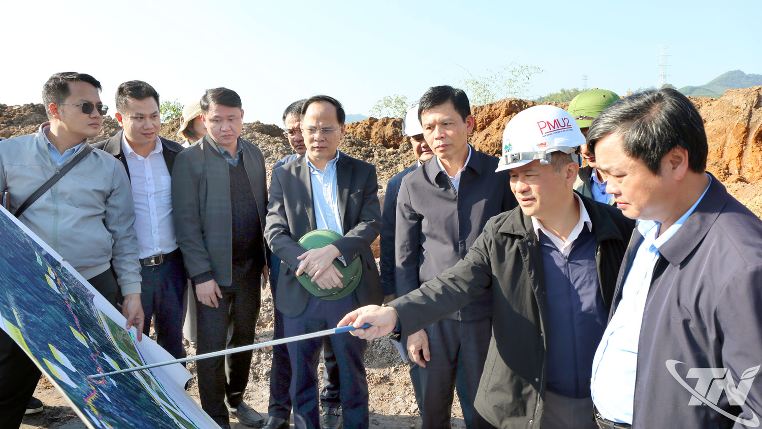 Đoàn công tác kiểm tra công địa thi công đoạn Km0 - Km9 thuộc Dự án