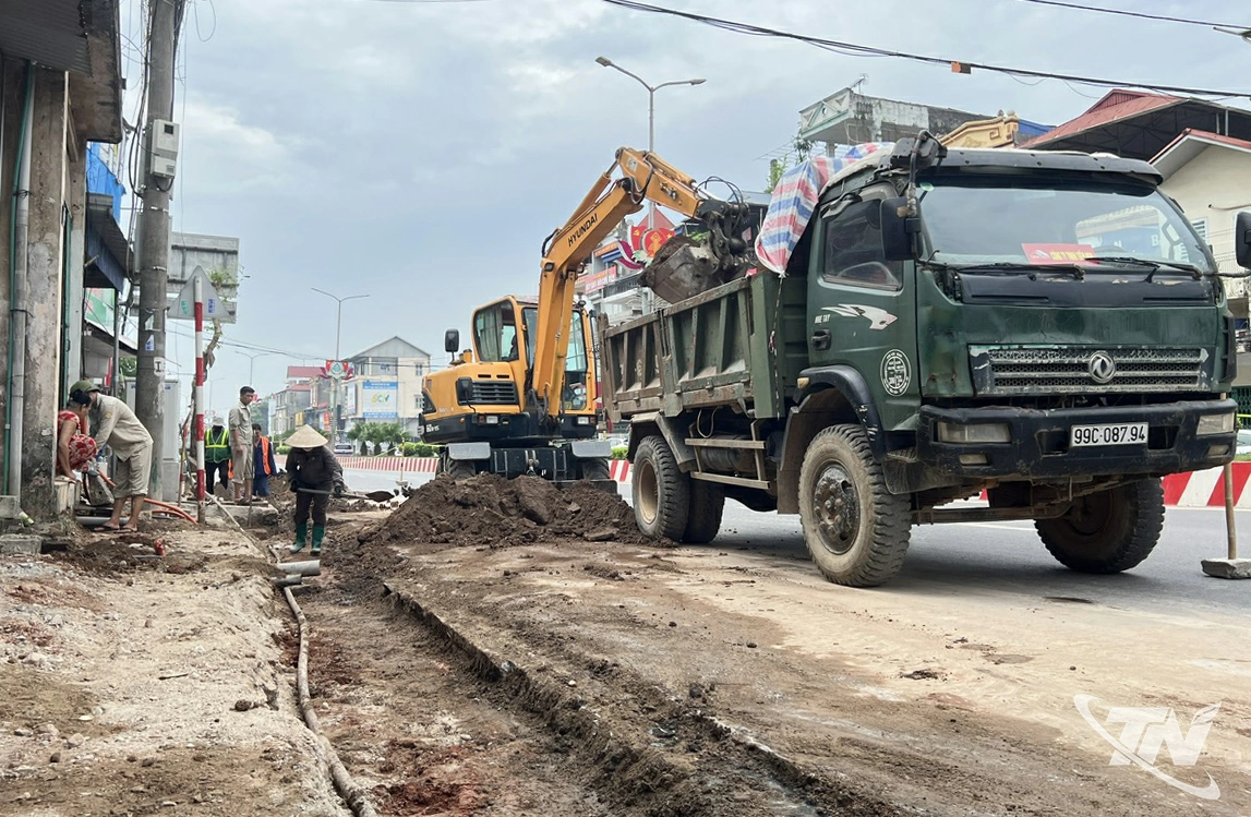 Nhà thầu đang dồn lực đẩy nhanh tiến độ dự án, phấn đấu hoàn thành trước 30 - 6.