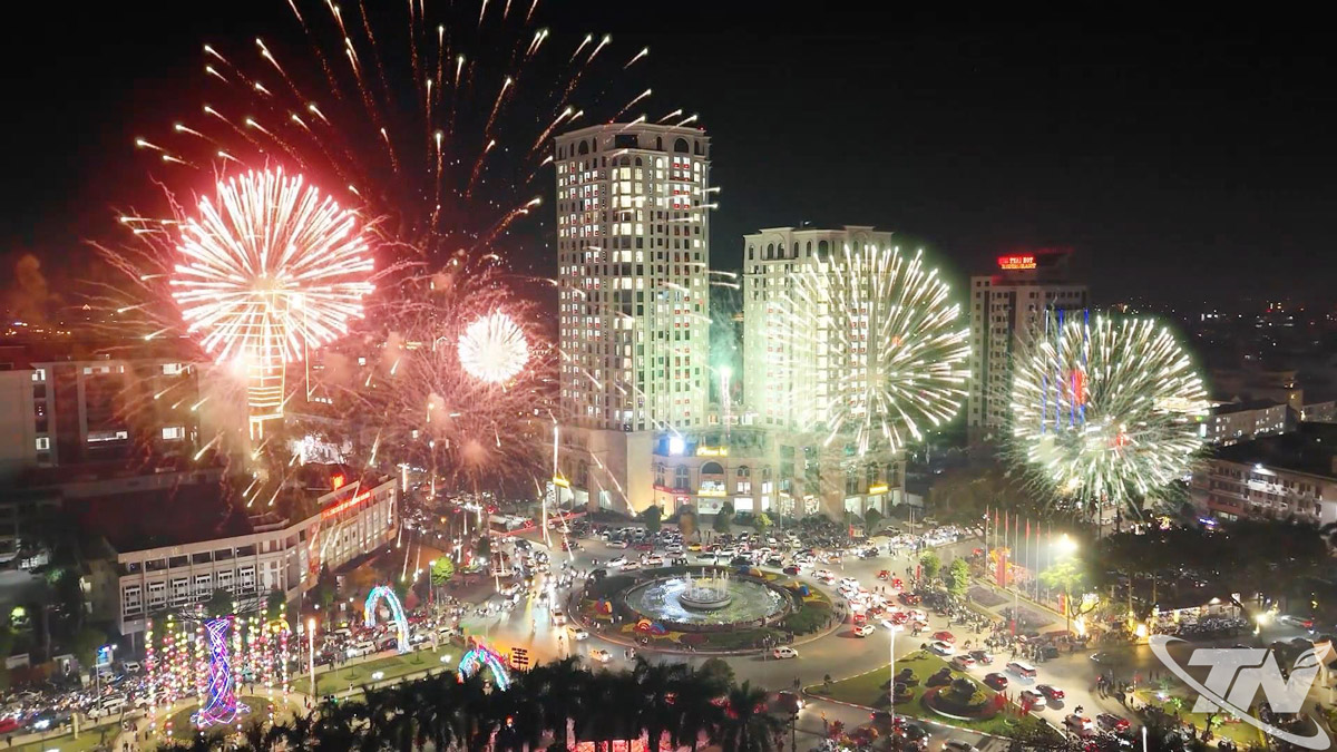 Hình ảnh trung tâm tỉnh Thái Nguyên năng động, hiện đại, thể hiện diện mạo đô thị phát triển và sức sống mới của tỉnh trong thời kỳ đẩy mạnh hội nhập quốc tế.