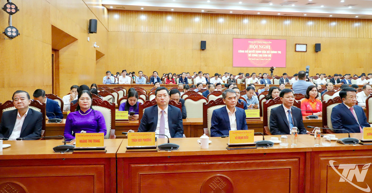 Các đại biểu tham dự Hội nghị.