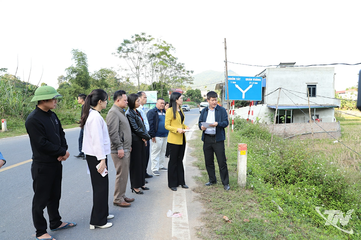 Khảo sát tại tuyến đường từ ngã ba đèo De đi Tân Trào (Tuyên Quang)