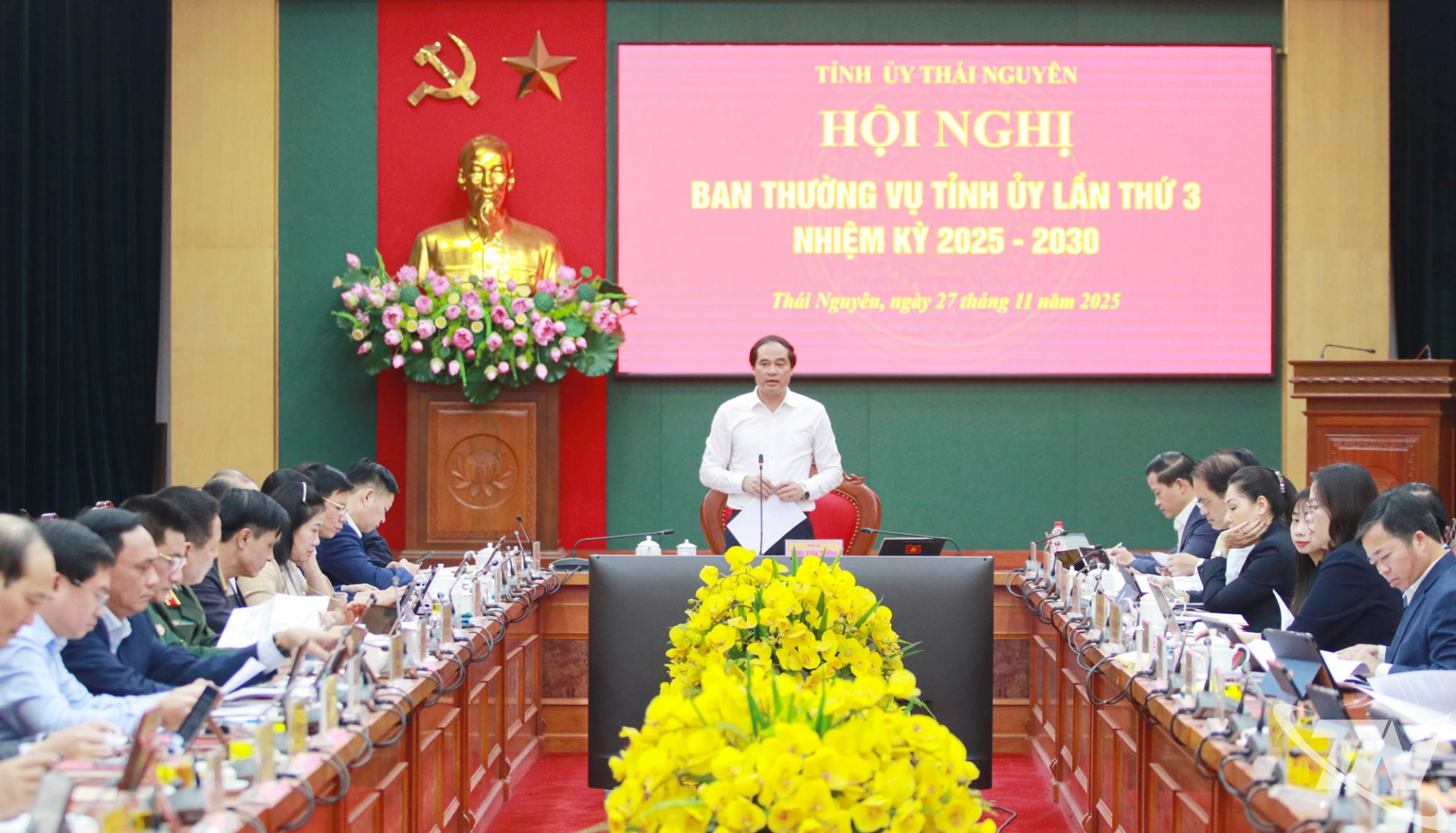 Đồng chí Bí thư Tỉnh ủy Thái Nguyên Trịnh Xuân Trường chủ trì Hội nghị Ban Thường vụ Tỉnh ủy lần thứ 3, nhiệm kỳ 2025-2030.