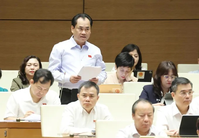 Bộ trưởng Bộ NN-MT Trịnh Việt Hùng. Ảnh: QUANG PHÚC