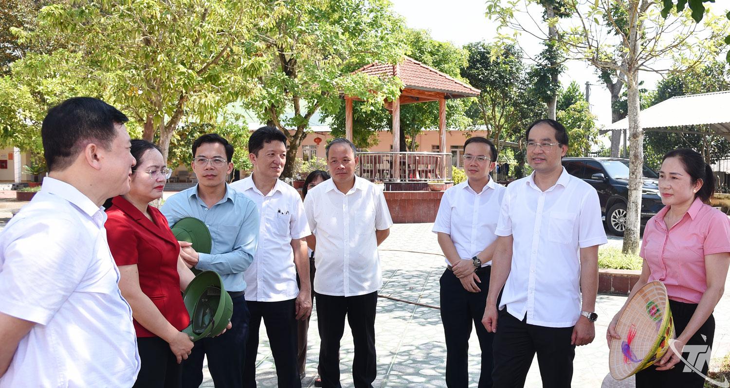 Đồng chí Bí thư Tỉnh ủy và Đoàn công tác nắm tình quản lý, sử dụng tài sản công sau sáp nhập tại Trụ sở Tỉnh ủy Bắc Kạn cũ