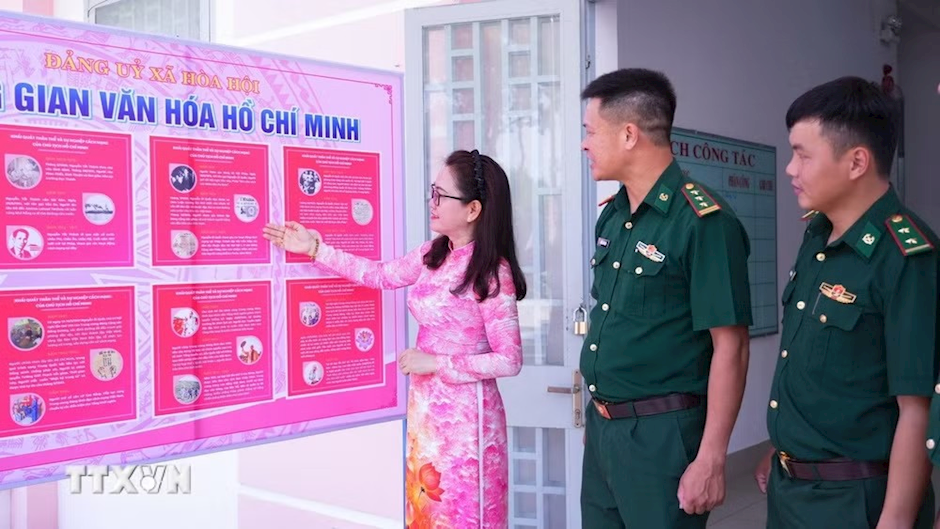 Mô hình “Không gian văn hóa Hồ Chí Minh” tại xã Hòa Hội góp phần lan tỏa việc học tập và làm theo Bác trong cán bộ, đảng viên và nhân dân. (Ảnh: Minh Phú/TTXVN)